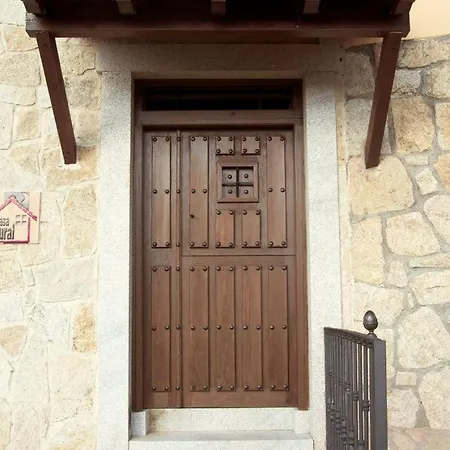 El Meson De Gredos Villa Navarredonda de Gredos Exterior photo
